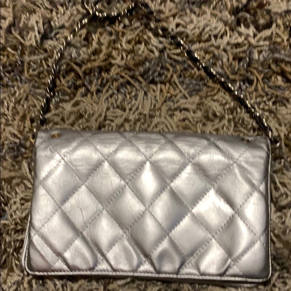 Authentic Chanel woc - Picture 3 of 10